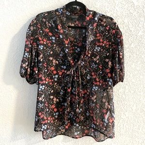 Beautiful Sheer Floral Laundry Blouse! Size L